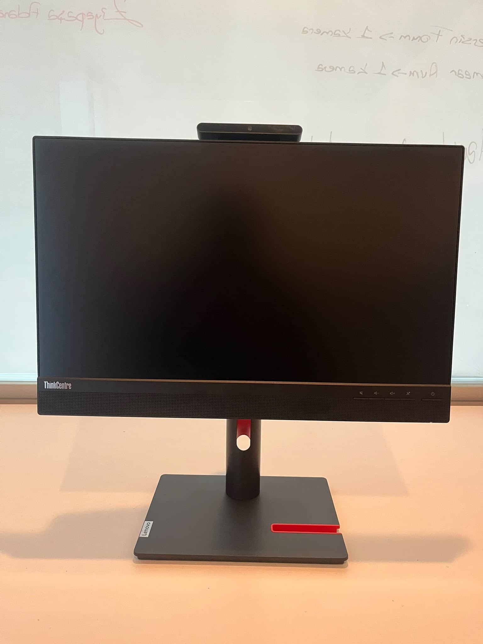 Lenovo ThinkCentre Tiny-in-One 22 Gen 5 Komple Set Mini PC ve 21.5 İnç Full HD Monitör